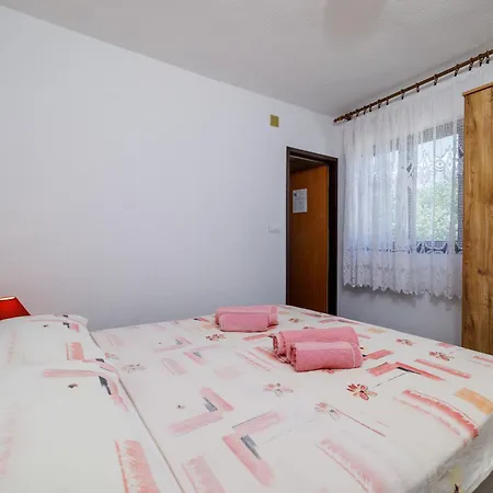 Apartment Dalibor Lukovo Sugarje Exterior photo